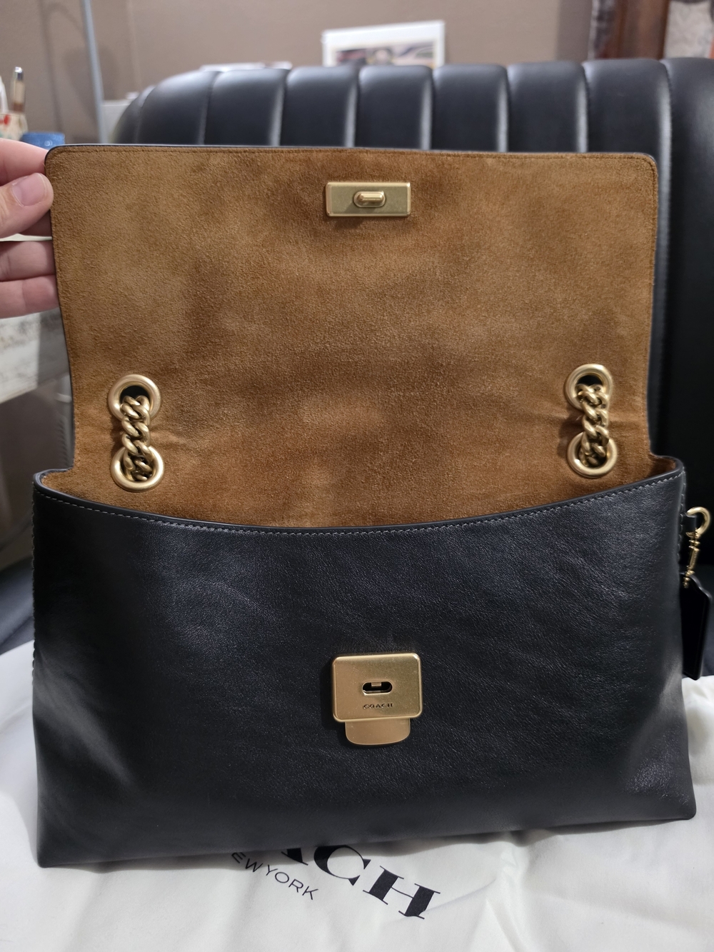 COACH Black Leather Chain-Handle Shoulder Bag - Picture 5 of 10